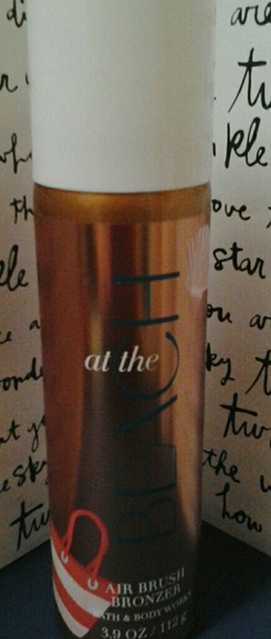 At the beach air brush bronzer - Picture 2 of 3